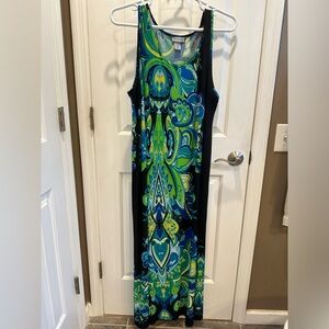 Catherine’s long, sleeveless dress